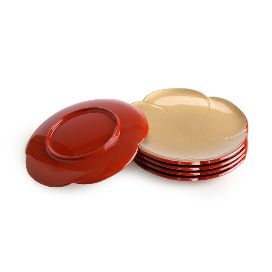 Small Golden Lacquer Plates